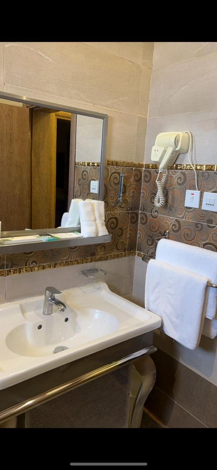 Relax Beach Hotel Yanbu Exterior foto